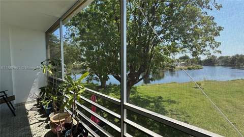 160 NE 203rd Ter E31, Miami Gardens FL - photo 11 of 24