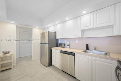19370 Collins Ave 1425, Sunny Isles Beach FL - photo 10 of 15