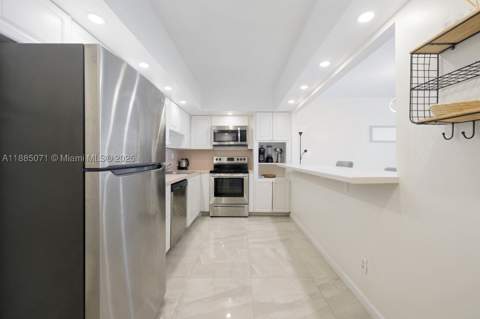 19370 Collins Ave 1425, Sunny Isles Beach FL - photo 9 of 15