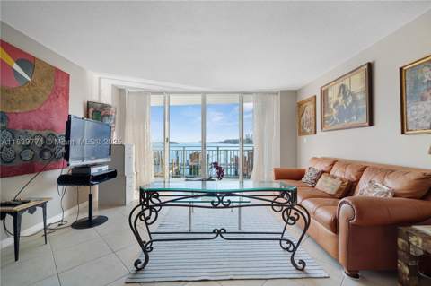 770 NE 69th St 2H, Miami FL - photo 10 of 39