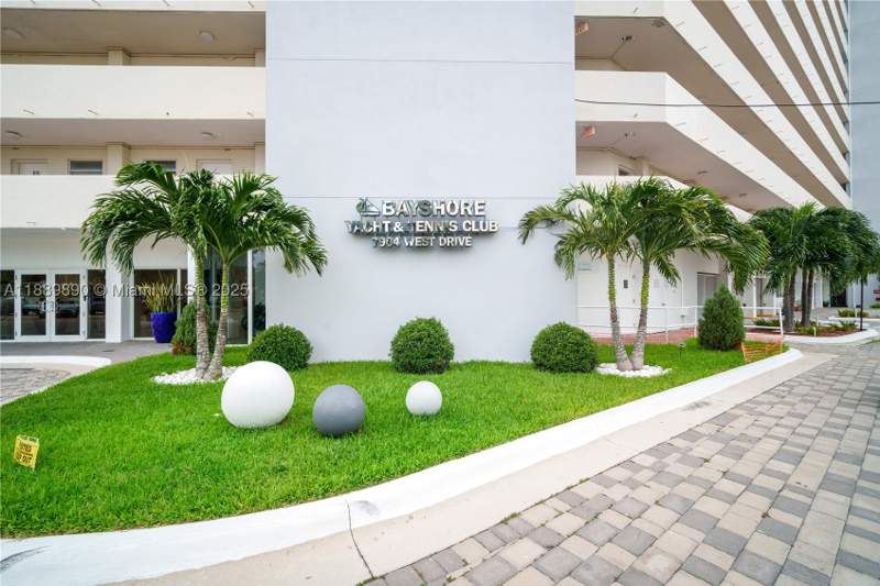 0 bedroom Condominium at 7904 West Dr 714, Bayshore Yacht & Tennis C, North Bay Village — photo 4