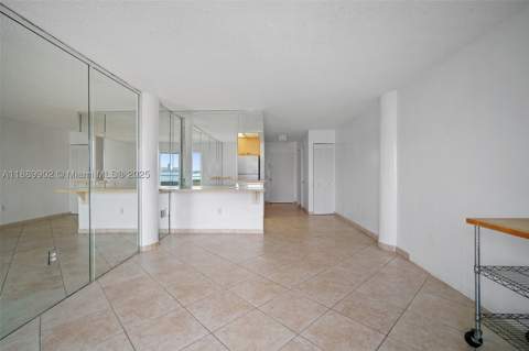7904 West Dr 405, North Bay Village FL - photo 16 of 24