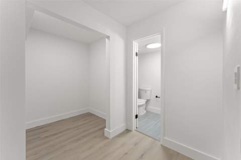 441 NE 195th Street 302, Miami FL - photo 16 of 30