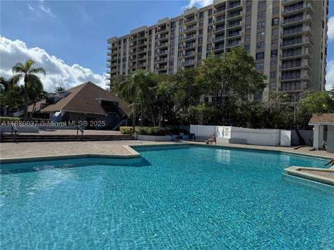 1470 NE 123rd St A1213, North Miami FL - photo 6 of 40