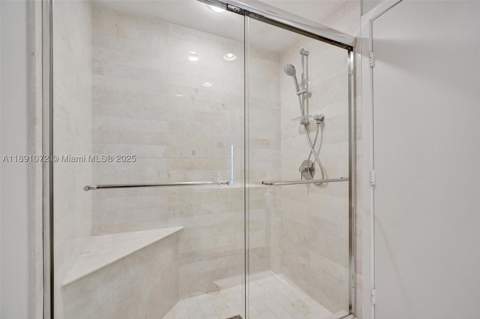 17301 Biscayne Blvd 708, North Miami Beach FL - photo 12 of 43