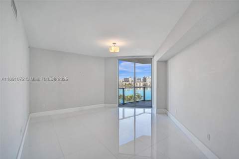 17301 Biscayne Blvd 708, North Miami Beach FL - photo 13 of 43