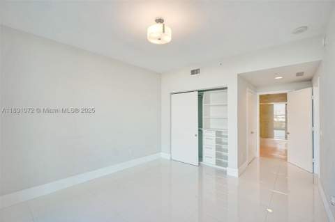17301 Biscayne Blvd 708, North Miami Beach FL - photo 19 of 43