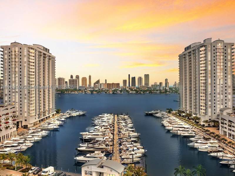 2 bedroom Condominium at 17301 Biscayne Blvd 708, Marina Palms Residences N, North Miami Beach — photo 2
