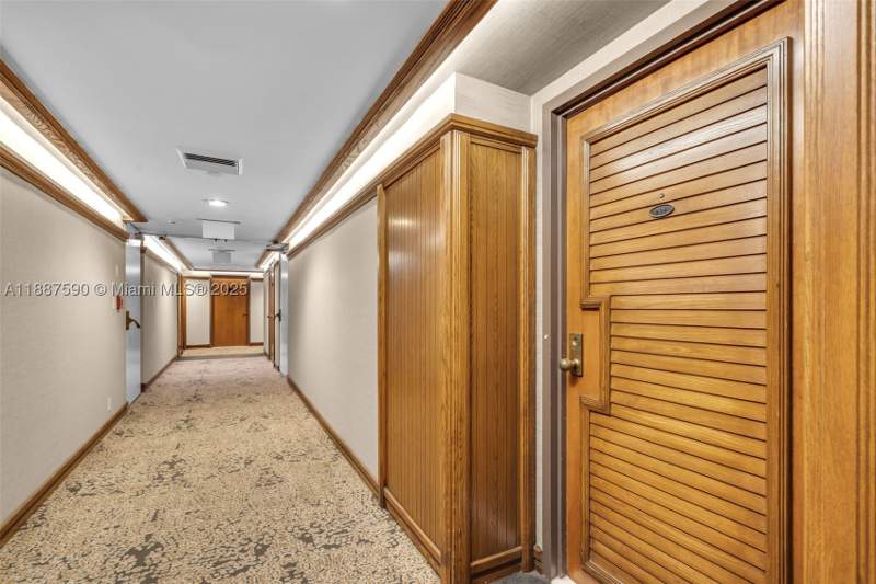 2 bedroom Condominium at 1000 Quayside Ter 505, Towers Of Quayside Condo, Miami — photo 5