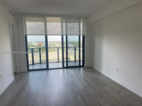 121 NE 34th St 1610, Miami FL - photo 11 of 34