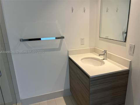 121 NE 34th St 1610, Miami FL - photo 18 of 34