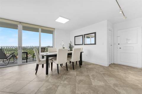 5838 Collins Ave 11B, Miami Beach FL - photo 19 of 32