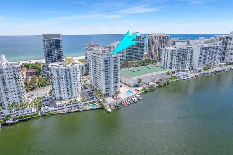 2 bedroom Condominium at 5838 Collins Ave 11B, 5838 Condominium, Miami Beach — photo 4