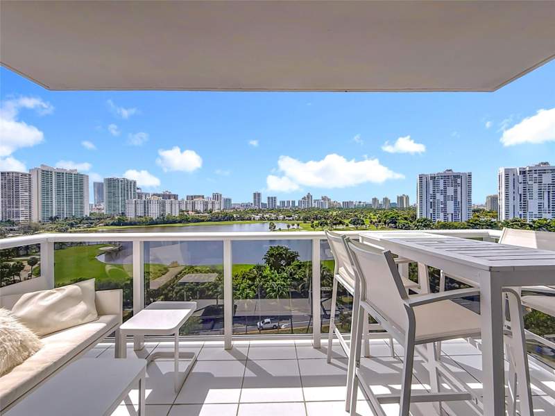 2 bedroom Condominium at 3625 N Country Club Drive 1204, El Dorado Towers, Aventura — photo 5