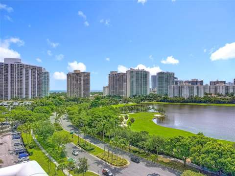 3625 N Country Club Drive 1204, Aventura FL - photo 6 of 53