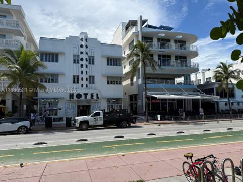 1036 Ocean Dr B309, Miami Beach FL - photo 13 of 13