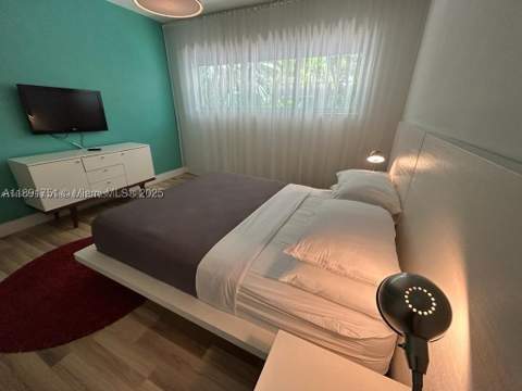 1816 Meridian Ave 18, Miami Beach FL - photo 11 of 19