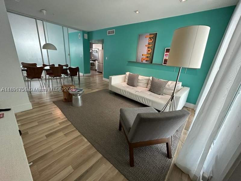 2 bedroom Condominium at 1816 Meridian Ave 18, 1818 Meridian House Condo, Miami Beach — photo 3