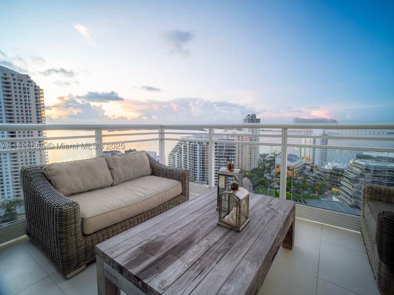 3 bedroom Condominium at 900 Brickell Key Blvd 2204, Asia Condo, Miami — photo 3