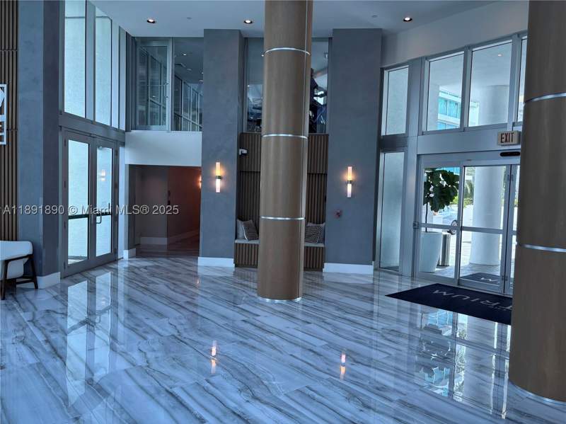 2 bedroom Condominium at 3131 NE 188th St 1-809, The Atrium At Aventura Co, Aventura — photo 5