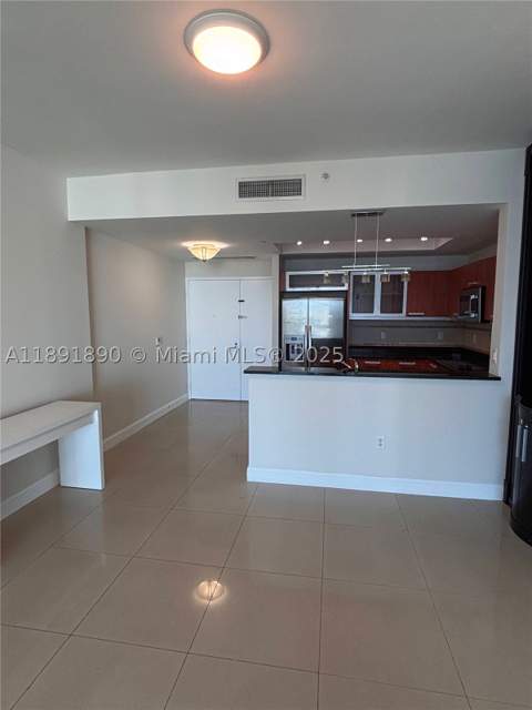 3131 NE 188th St 1-809, Aventura FL - photo 6 of 18