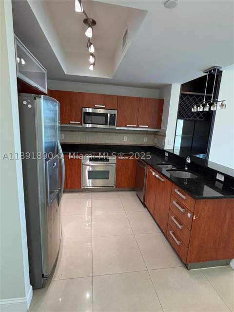 3131 NE 188th St 1-809, Aventura FL - photo 8 of 18