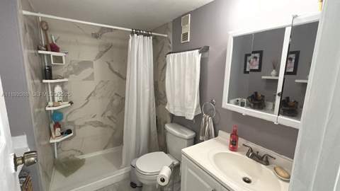 4675 W 18th Ct 1011, Hialeah FL - photo 9 of 20