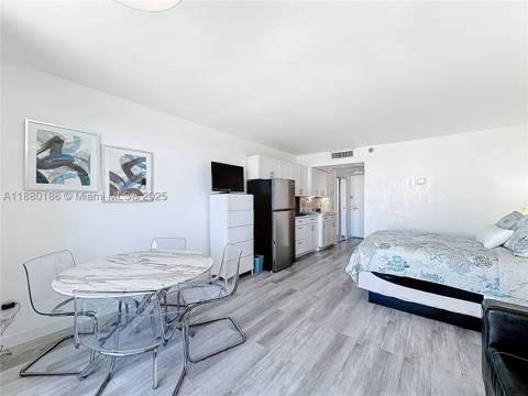 19201 Collins Ave 636, Sunny Isles Beach FL - photo 15 of 23