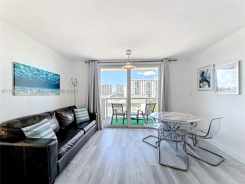 0 bedroom HotelMotel at 19201 Collins Ave 636, The Aventura Beach Club C, Sunny Isles Beach — photo 5