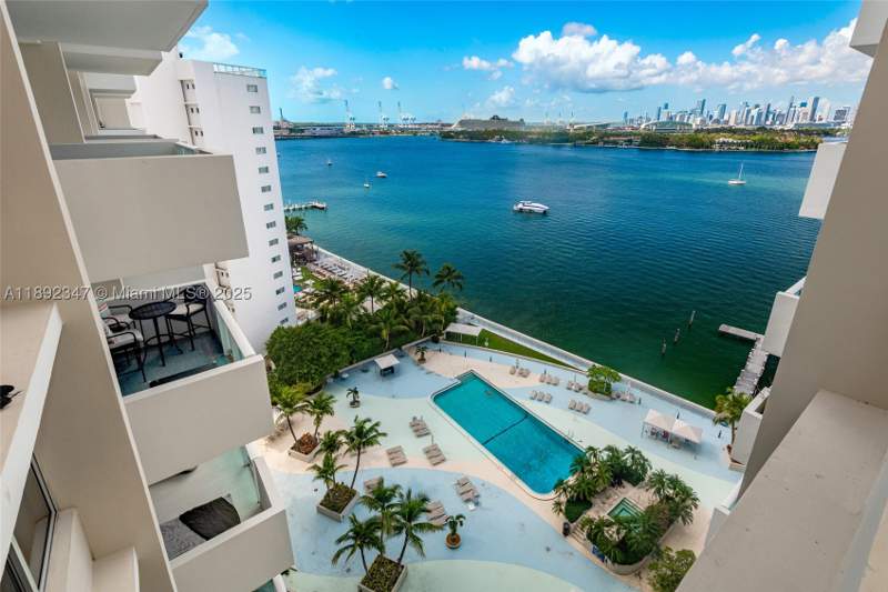 1 bedroom Condominium at 1200 West Ave 1531, Mirador 1200 Condo, Miami Beach — photo 2