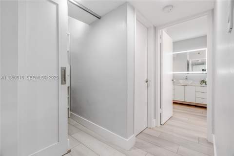 100 Lincoln Rd 323, Miami Beach FL - photo 18 of 63