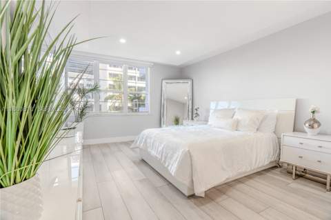 100 Lincoln Rd 323, Miami Beach FL - photo 21 of 63