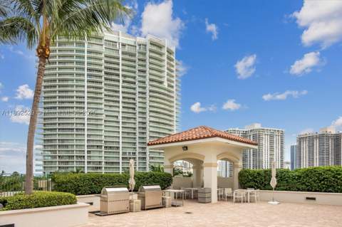 20000 E Country Club Dr Ph01, Aventura FL - photo 12 of 53