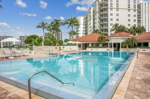20000 E Country Club Dr Ph01, Aventura FL - photo 8 of 53