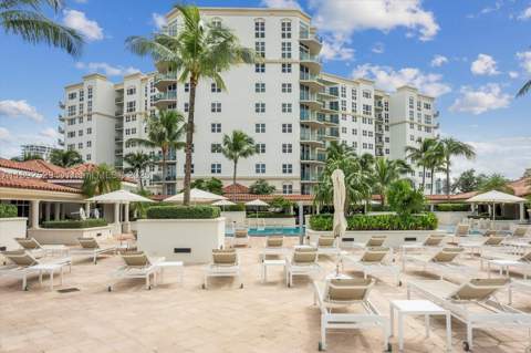 20000 E Country Club Dr Ph01, Aventura FL - photo 9 of 53