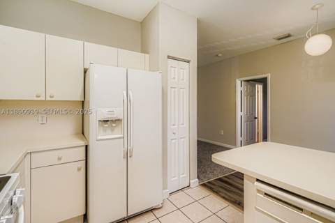 2731 NE 3rd Dr 203, Homestead FL - photo 10 of 33