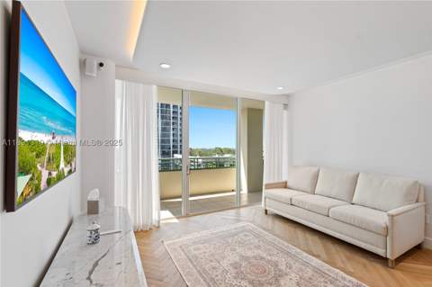 3350 SW 27th Ave 1503, Coconut Grove FL - photo 6 of 48