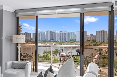 3598 Yacht Club Dr 1004, Aventura FL - photo 20 of 77
