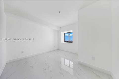 700 NE 24 St 3402, Miami FL - photo 8 of 19