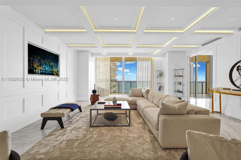 3 bedroom Condominium at 9701 Collins Ave 2104S, St Regis Bal Harbour, Bal Harbour — photo 4