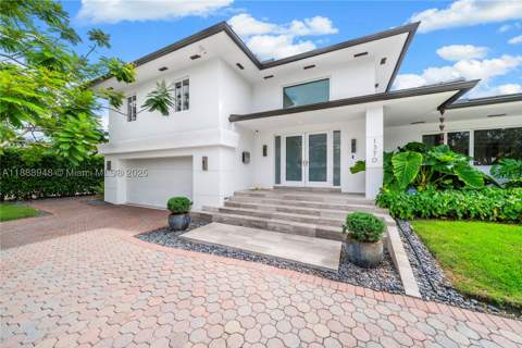 1370 NE 103rd St, Miami Shores FL - photo 15 of 59