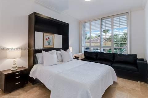 791 Crandon Blvd 303, Key Biscayne FL - photo 12 of 25