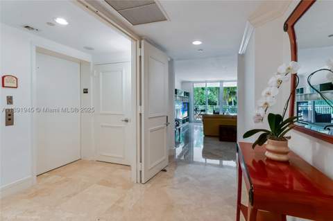 791 Crandon Blvd 303, Key Biscayne FL - photo 15 of 25