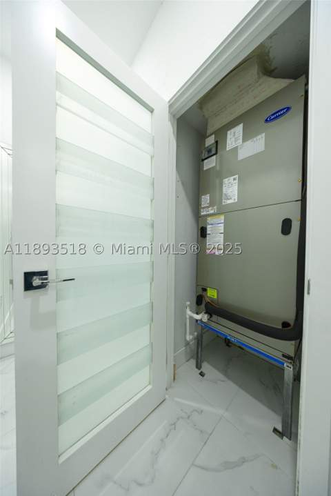 2122 NE 39th Ter, Homestead FL - photo 12 of 21