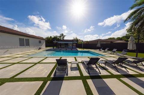 2122 NE 39th Ter, Homestead FL - photo 20 of 21