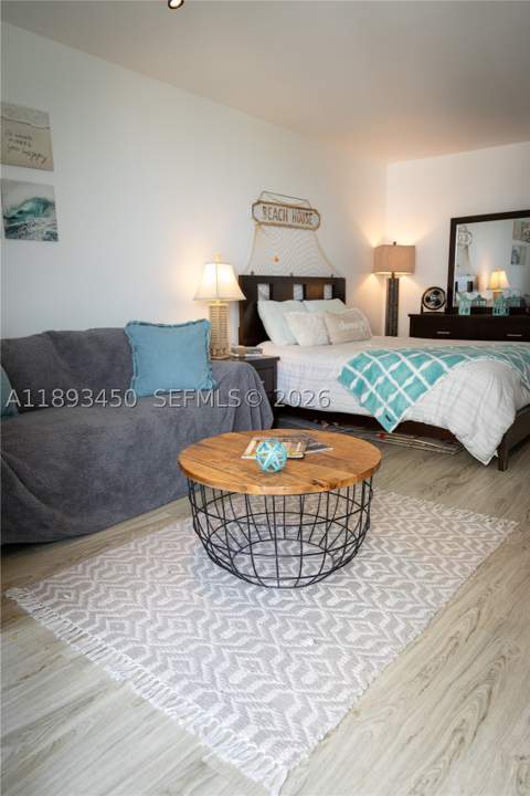 19201 Collins Ave 720, Sunny Isles Beach FL - photo 11 of 59