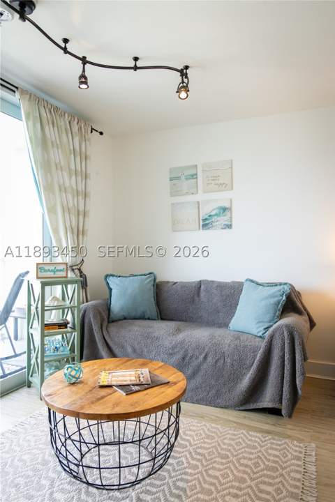 19201 Collins Ave 720, Sunny Isles Beach FL - photo 14 of 59