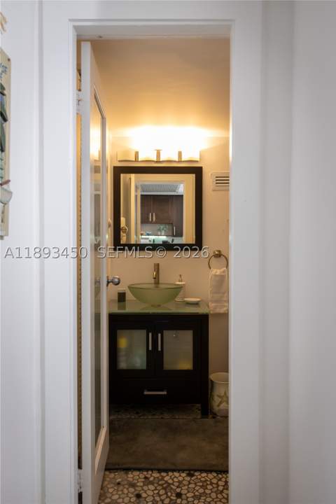 19201 Collins Ave 720, Sunny Isles Beach FL - photo 21 of 59