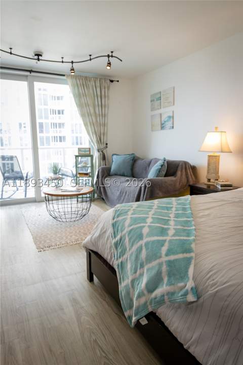 19201 Collins Ave 720, Sunny Isles Beach FL - photo 8 of 59