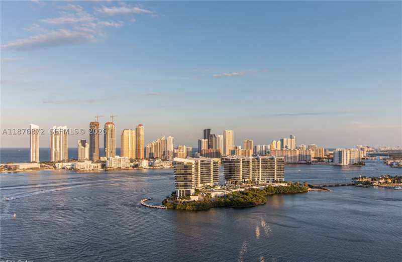 2 bedroom Condominium at 3370 NE 190 St Ph 2909, 100 Hidden Bay Condo, Aventura — photo 2